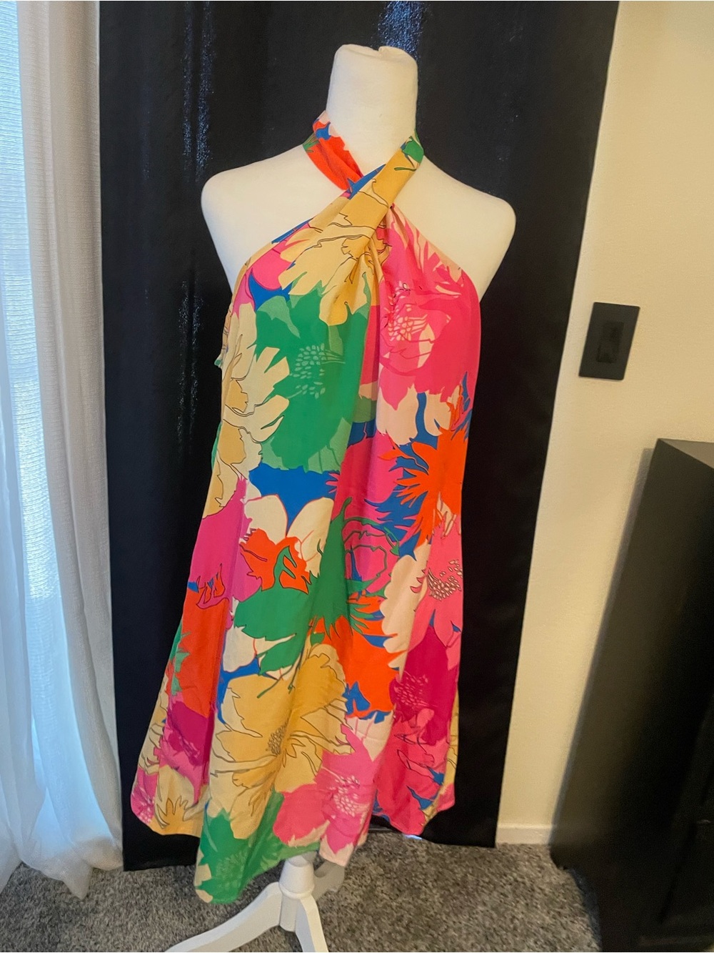 Tropical Halter Floral Sundress - Multicolor